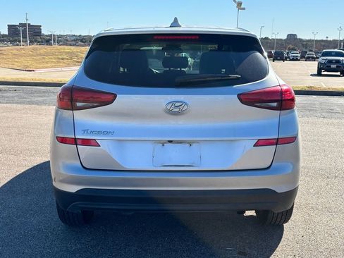 Used 2019 Hyundai Tucson SE image 5
