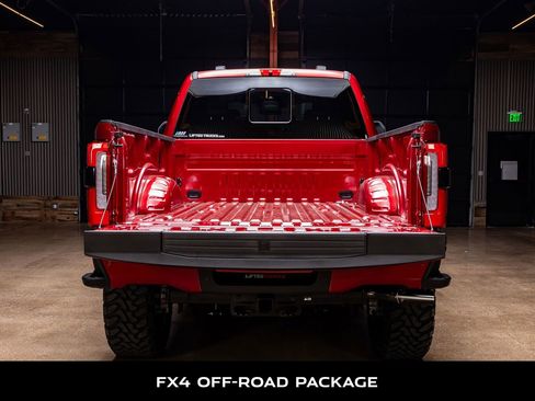 Used 2026 Ford F250 Platinum image 9