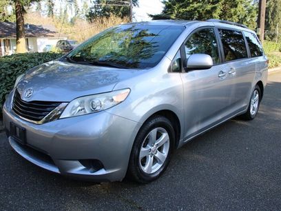 Used 2011 Toyota Sienna LE