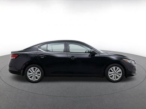 Used 2025 Nissan Sentra S FWD image 10