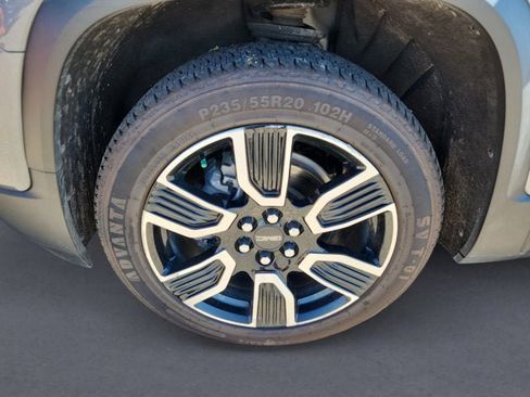 Used 2021 GMC Acadia SLE w/ Driver Convenience Package image 14
