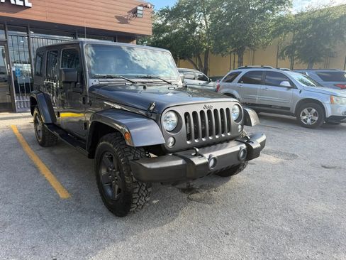 Used 2016 Jeep Wrangler Unlimited Sport AWD/4WD image 3