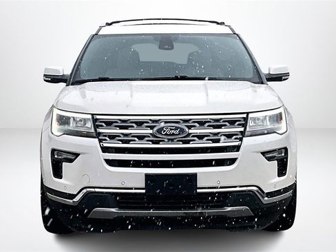 Used 2019 Ford Explorer Limited w/ Equipment Group 301A image 2
