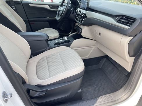Used 2022 Ford Escape SE AWD/4WD image 32