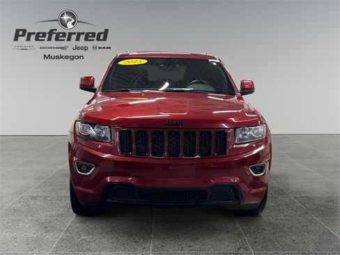Used 2015 Jeep Grand Cherokee Altitude image 13