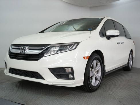 Used 2019 Honda Odyssey EX-L image 3