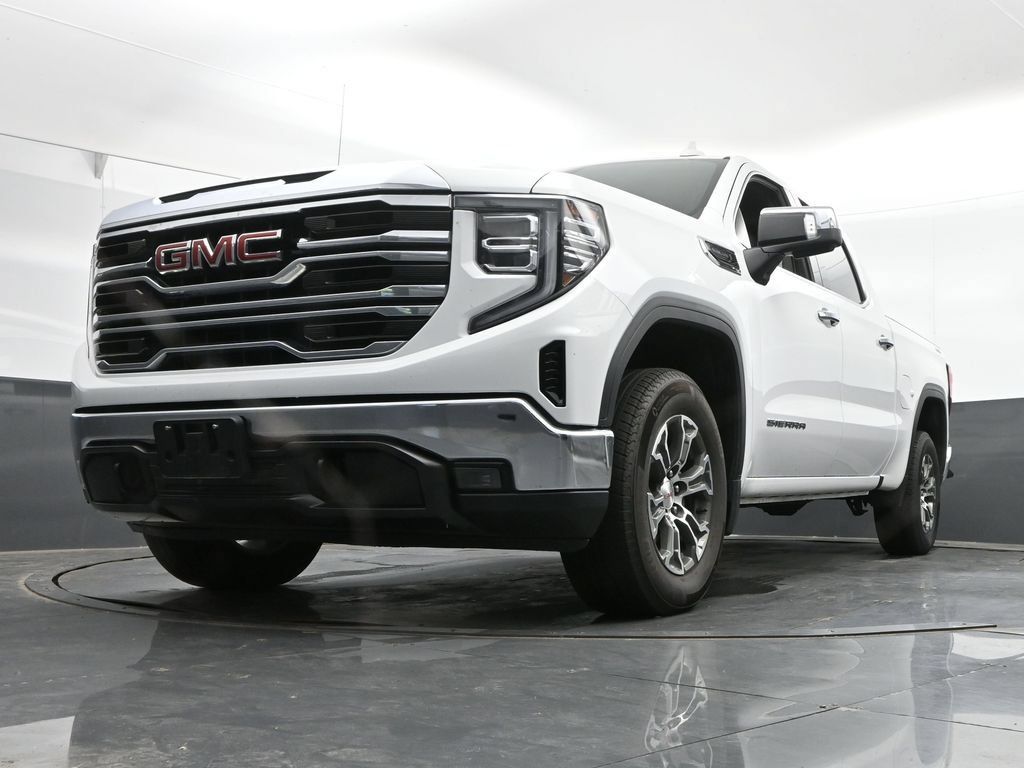 Used 2025 GMC Sierra 1500 SLT AWD/4WD image 43