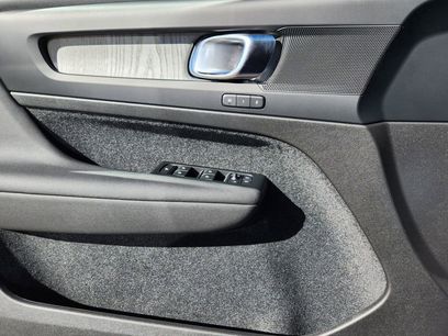 New 2026 Volvo XC40 B5 Plus w/ Protection Package Premier