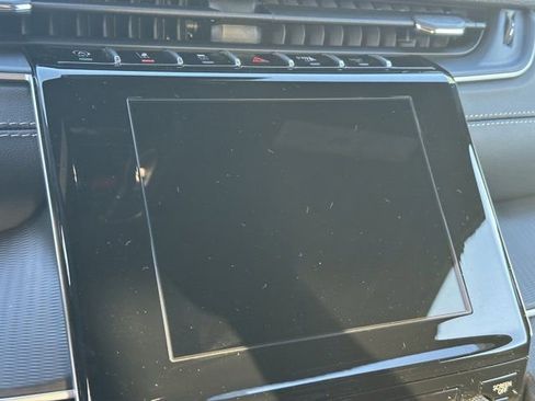 New 2025 Jeep Grand Cherokee L Laredo image 23