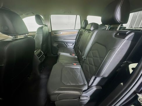 Used 2024 Volkswagen Atlas SE FWD image 29