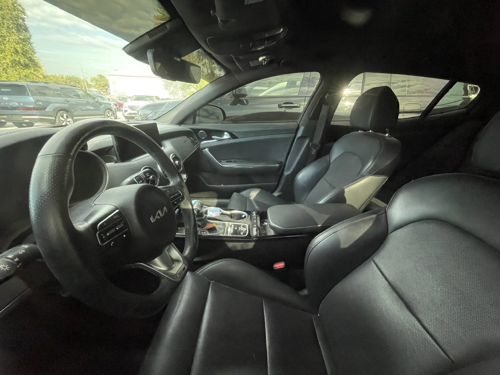 Used 2022 Kia Stinger GT-Line AWD/4WD image 8