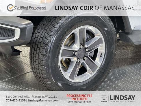Certified 2022 Jeep Wrangler Unlimited Sahara w/ Cold Weather Group AWD/4WD image 12