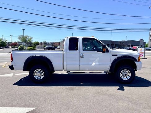 Used 2003 Ford F250 XLT AWD/4WD image 7