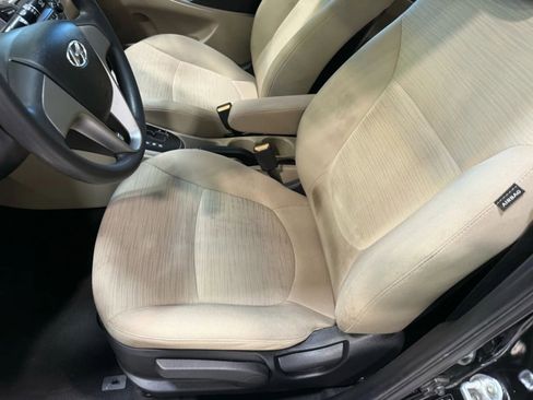 Used 2016 Hyundai Accent SE image 19