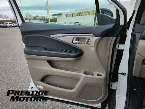 Used 2023 Honda Ridgeline RTL-E image 15