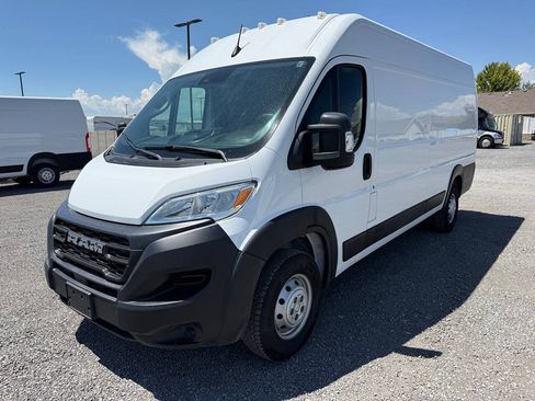 Used 2023 RAM ProMaster 3500 FWD image 7