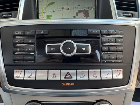 Used 2015 Mercedes-Benz ML 350 4MATIC image 35