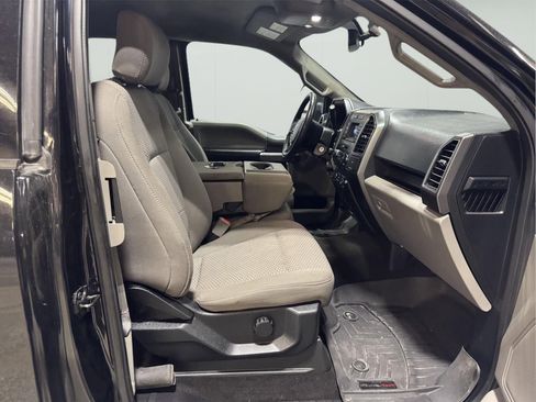 Used 2018 Ford F150 XLT w/ Equipment Group 301A Mid RWD image 25