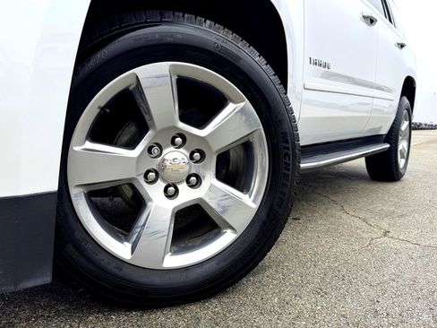 Used 2020 Chevrolet Tahoe Premier image 2