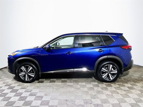 Used 2022 Nissan Rogue SL w/ SL Premium Package image 5