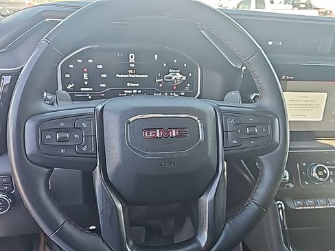 Certified 2024 GMC Sierra 1500 AT4 w/ AT4 Preferred Package AWD/4WD image 26