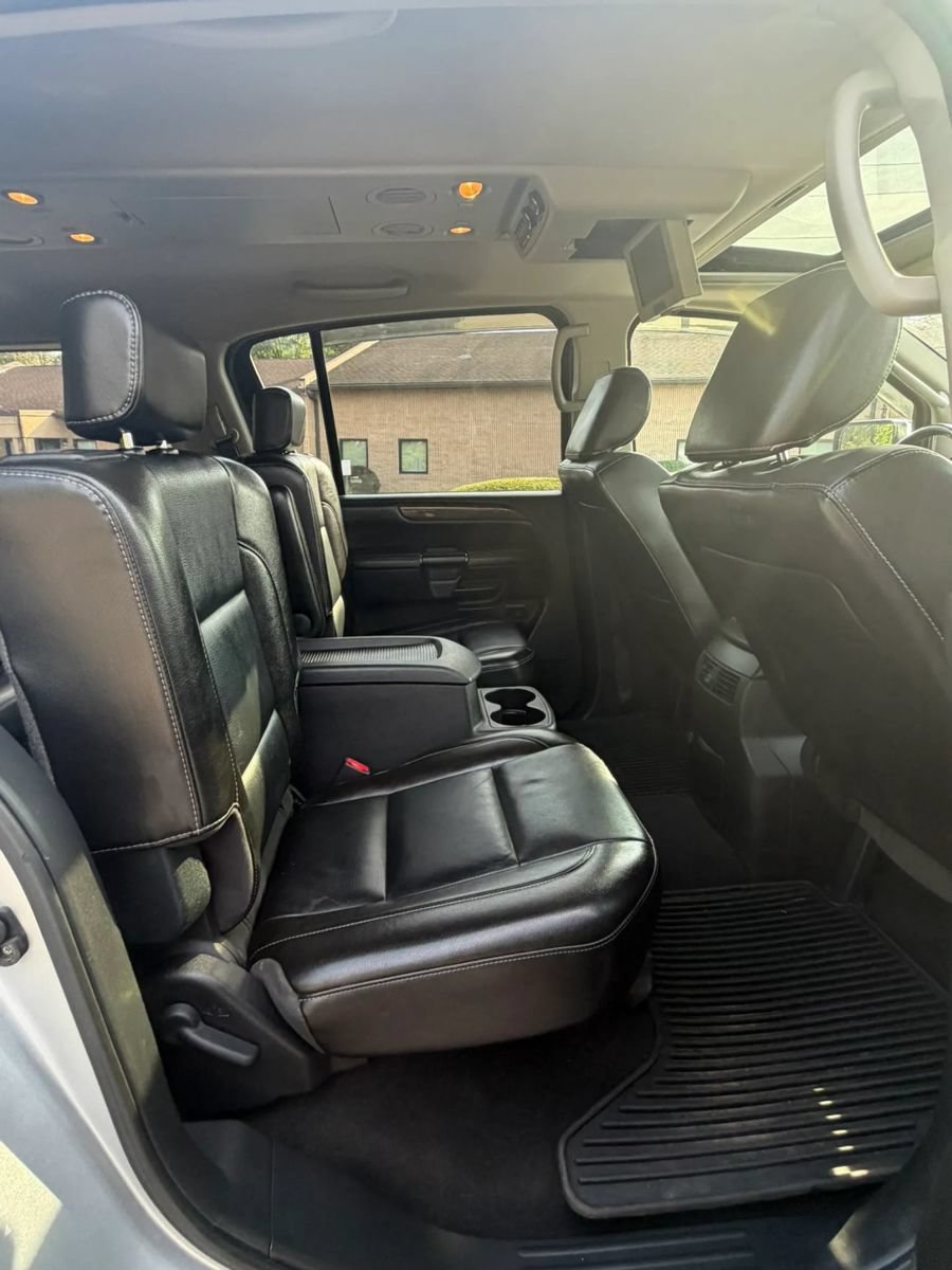 Used 2011 Nissan Armada Platinum w/ 2nd Row Captain Seat Pkg AWD/4WD image 11