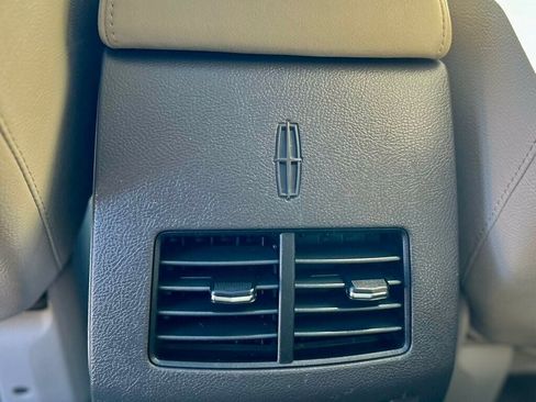 Used 2014 Lincoln MKX AWD w/ Equipment Group 102A image 16