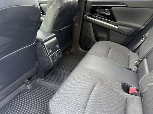 Certified 2025 Toyota bZ4X FWD image 4