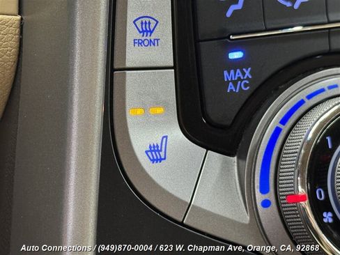 Used 2013 Hyundai Elantra GLS w/ Preferred Pkg image 16