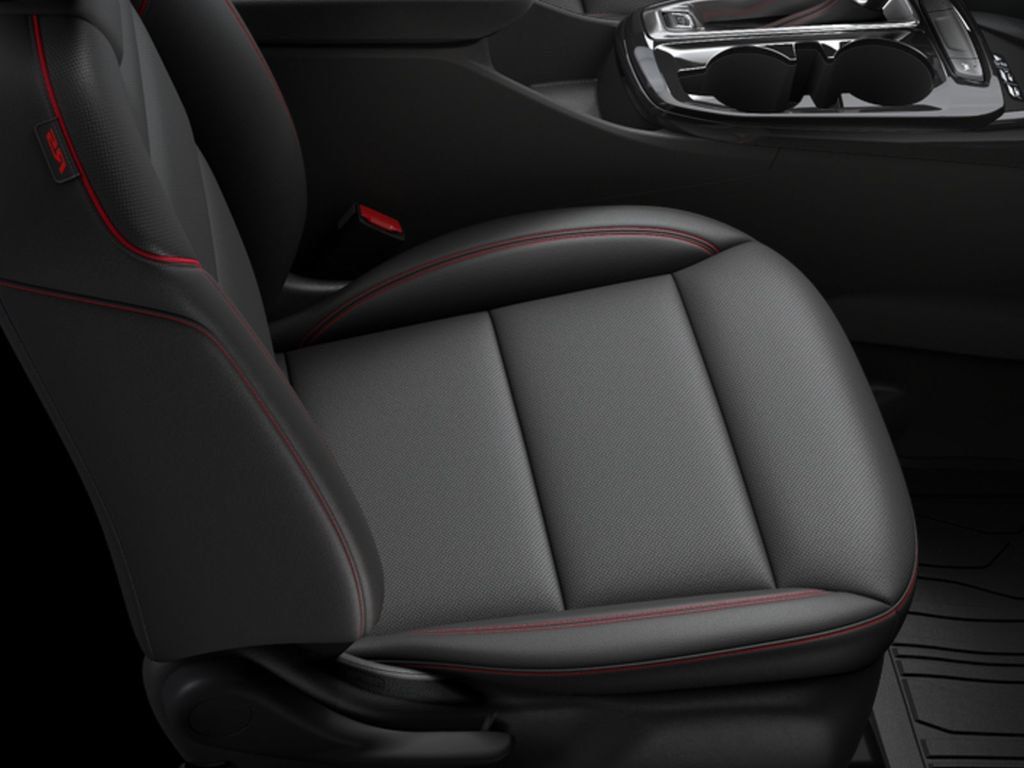 New 2026 Chevrolet Trax RS w/ Sunroof Package FWD image 9