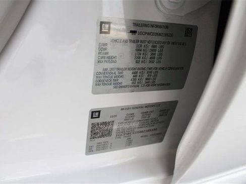 Used 2021 Chevrolet Silverado 1500 LT image 27