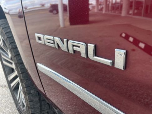 Used 2017 GMC Yukon XL Denali w/ Open Road Package image 14