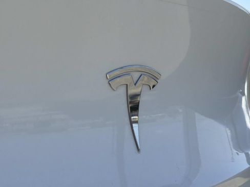 Used 2022 Tesla Model Y Performance AWD/4WD image 8