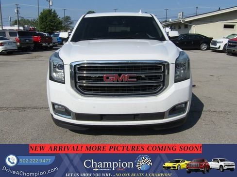 Used 2016 GMC Yukon SLE w/ Convenience Package AWD/4WD image 2