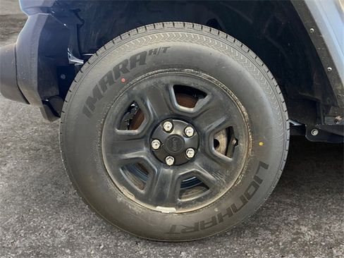 Used 2023 Jeep Wrangler Sport image 7