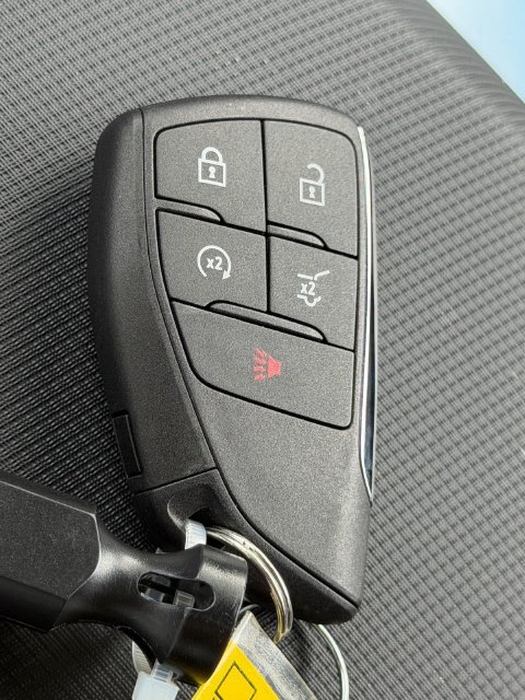 Used 2024 Chevrolet Equinox EV LT FWD image 21