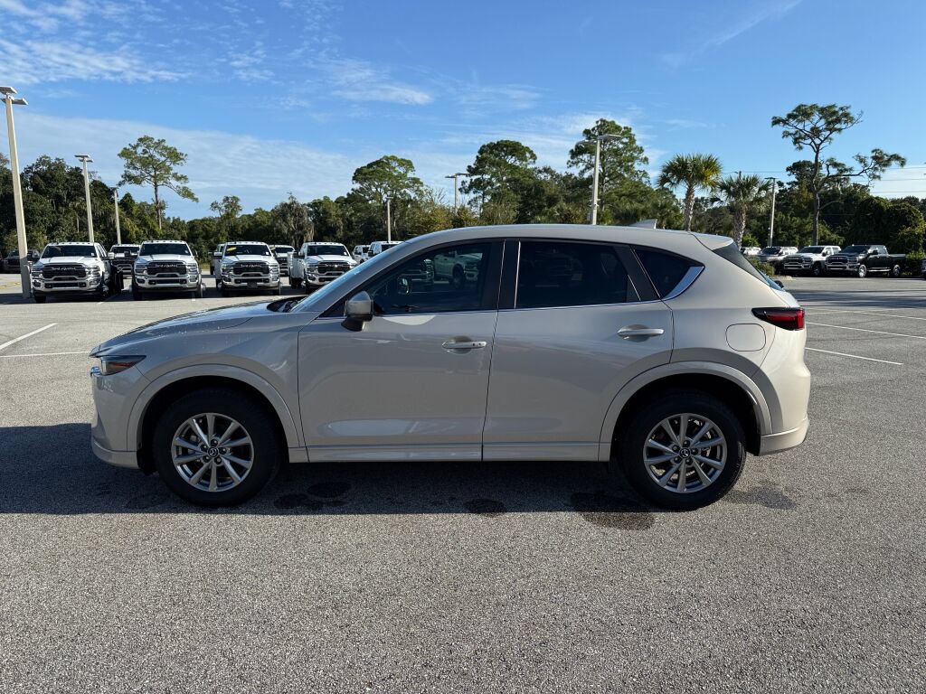 Used 2024 MAZDA CX-5 AWD 2.5 S w/ Select Package image 6