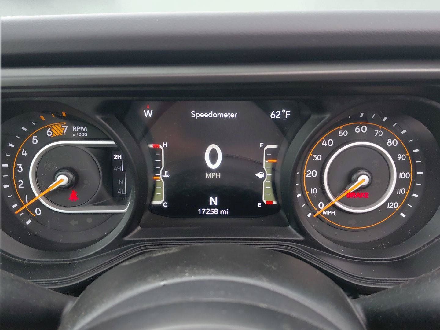 Used 2024 Jeep Wrangler Unlimited Rubicon w/ Technology Group AWD/4WD image 46