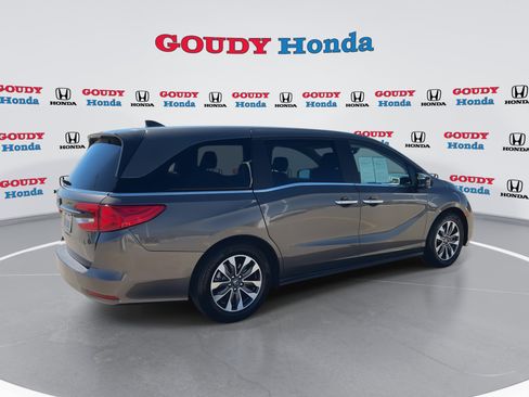 Used 2023 Honda Odyssey EX-L image 9
