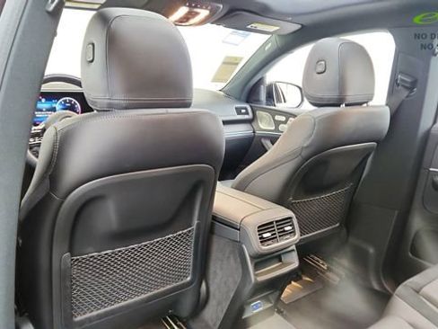 Used 2024 Mercedes-Benz GLE 53 AMG 4MATIC Coupe image 33