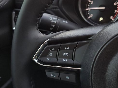 New 2025 MAZDA CX-5 AWD 2.5 S w/ Preferred Package image 23