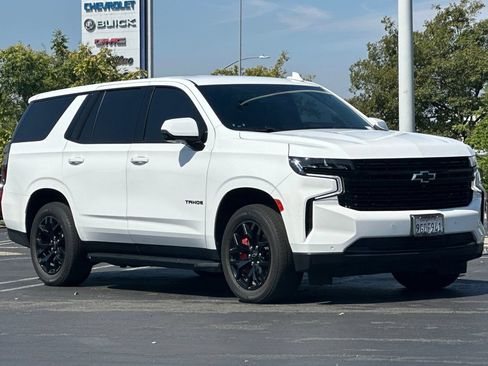 Used 2023 Chevrolet Tahoe RST w/ RST Performance Edition AWD/4WD image 2