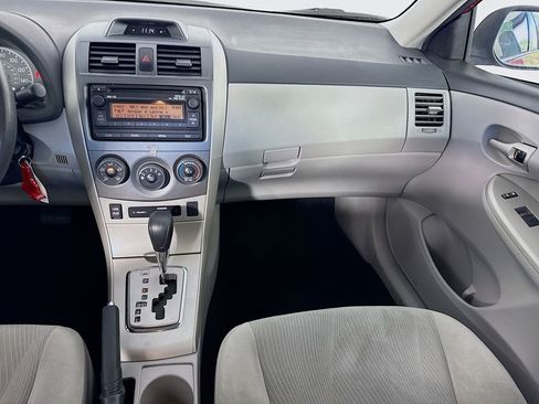 Used 2012 Toyota Corolla LE image 31