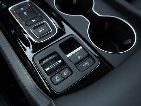 New 2025 Honda Pilot EX-L image 28