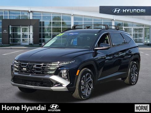 Certified 2025 Hyundai Tucson Limited image 1