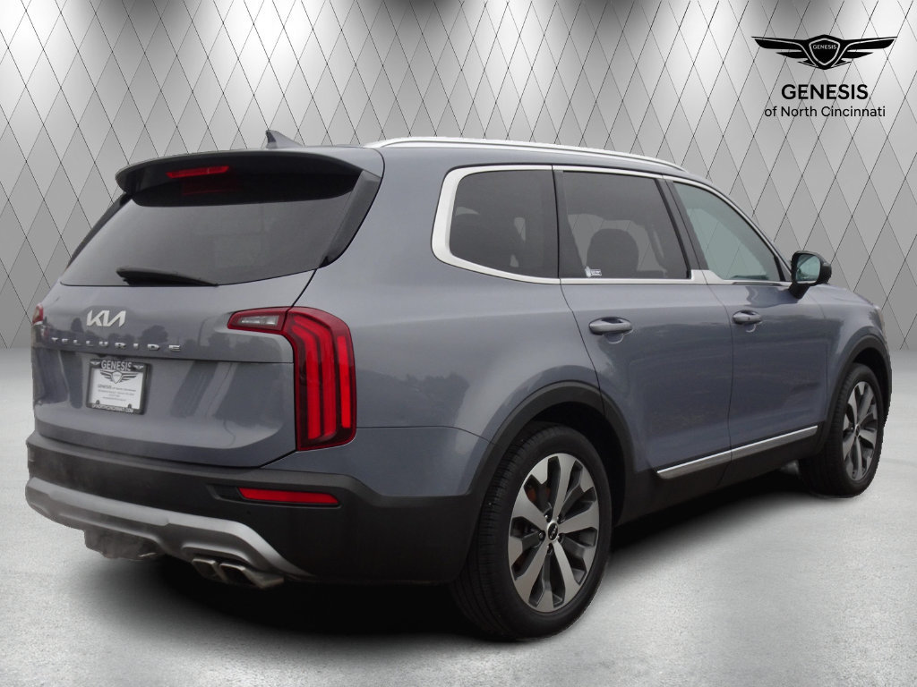 Used 2022 Kia Telluride EX w/ EX Premium Package FWD image 5