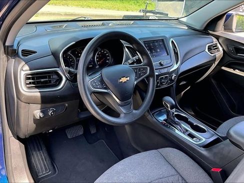 Used 2022 Chevrolet Equinox LT FWD image 14