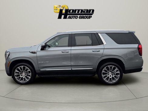 Used 2025 GMC Yukon Denali AWD/4WD image 2