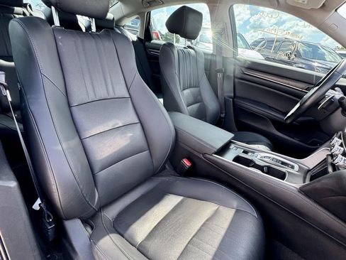 Used 2022 Honda Accord EX-L image 14