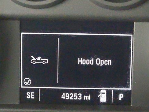 Used 2023 Chevrolet Silverado 1500 Custom image 18